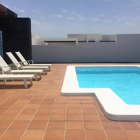 Casa Montana Aroa - Beautiful 3 Bedroom Playa Blanca Heated Pool Wifi Villa Playa Blanca (Lanzarote)
