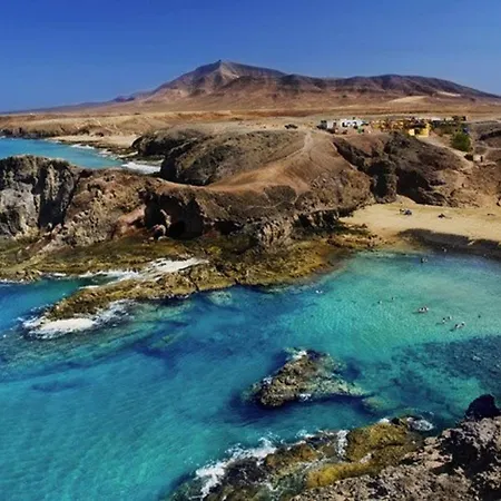Villa Casa Montana Aroa - Beautiful 3 Bedroom Playa Blanca Heated Pool Wifi