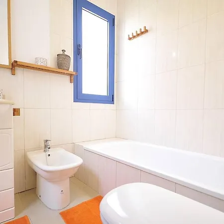 Casa Montana Aroa - Beautiful 3 Bedroom Playa Blanca Heated Pool Wifi Vila