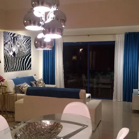 Casa Montana Aroa - Beautiful 3 Bedroom Playa Blanca Heated Pool Wifi Vila